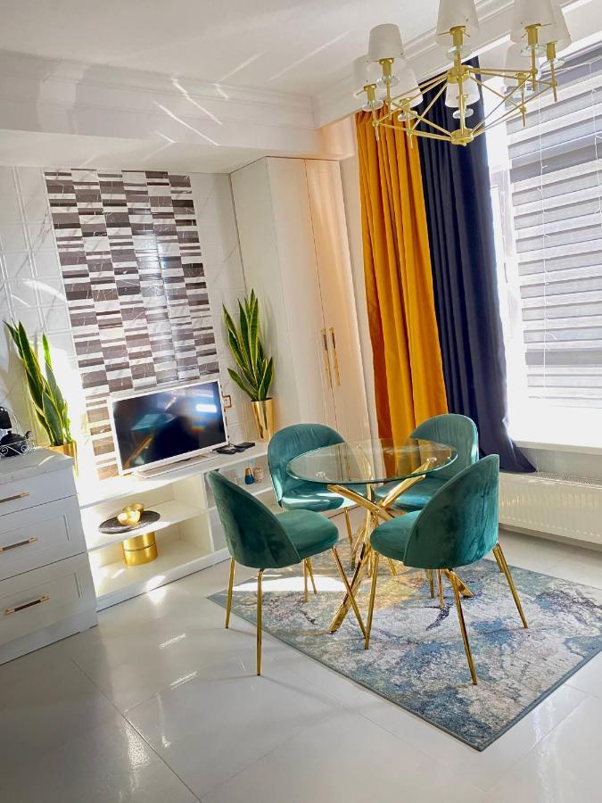 Delight Apartments บอริสปิล ภายนอก รูปภาพ